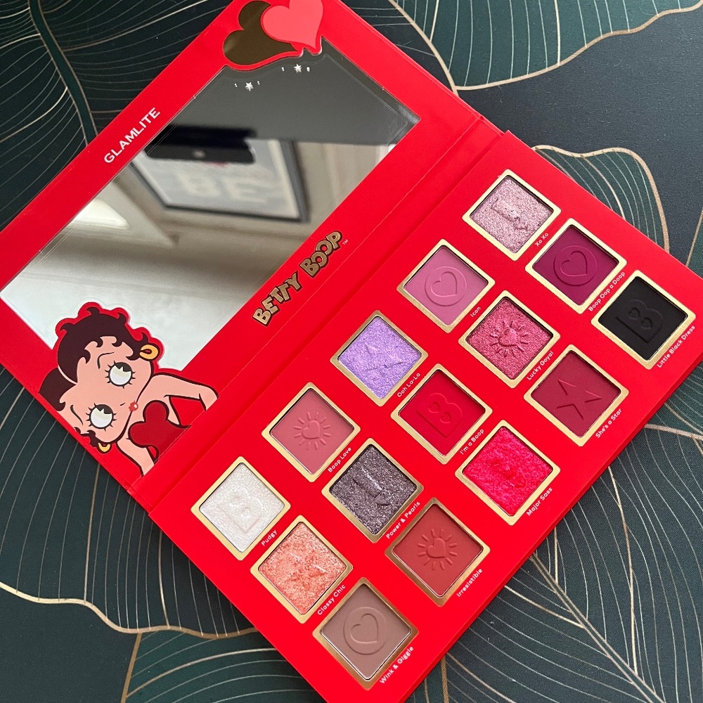 Glamlite Betty Boop Palette